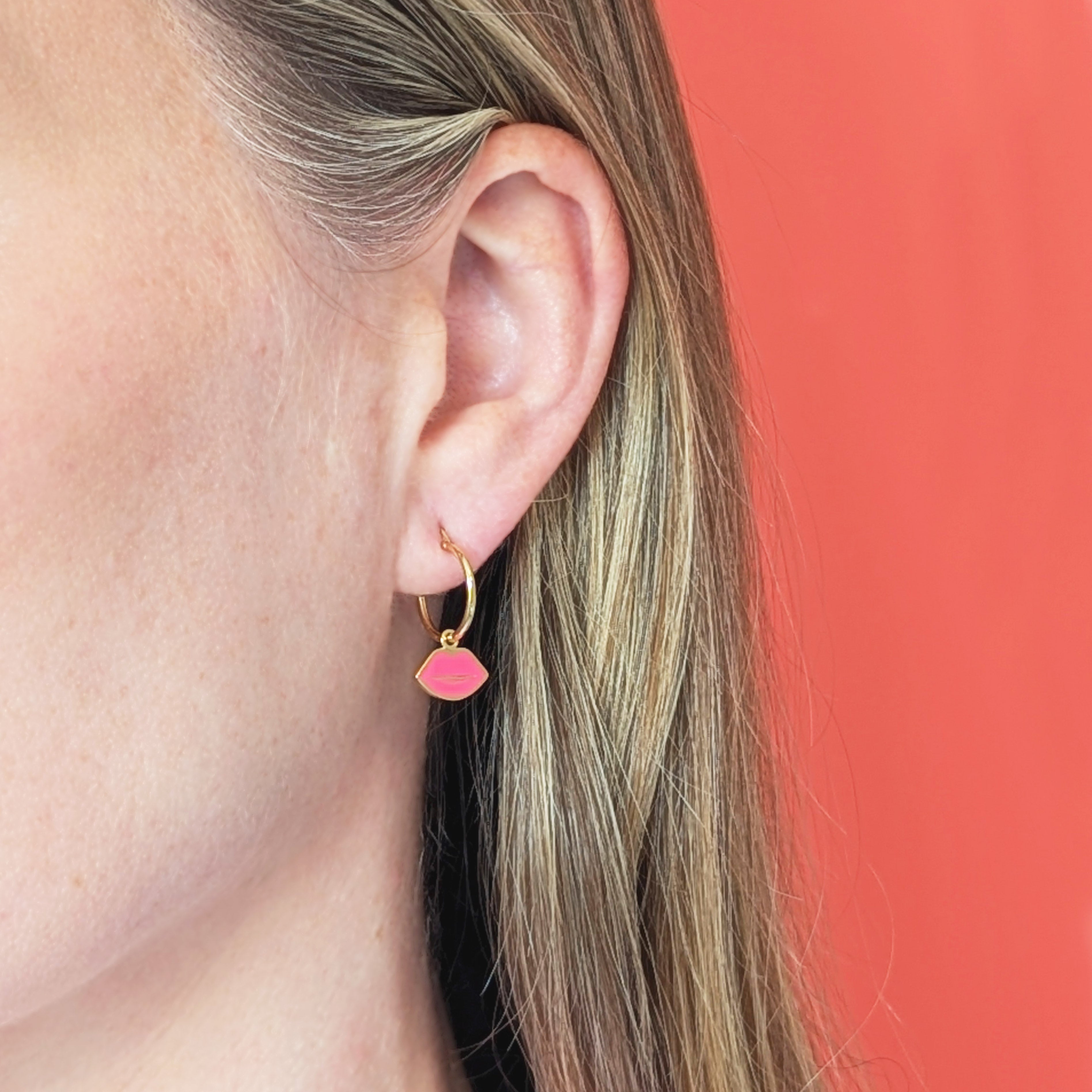 Gold Femme Bisous Hoop Earrings