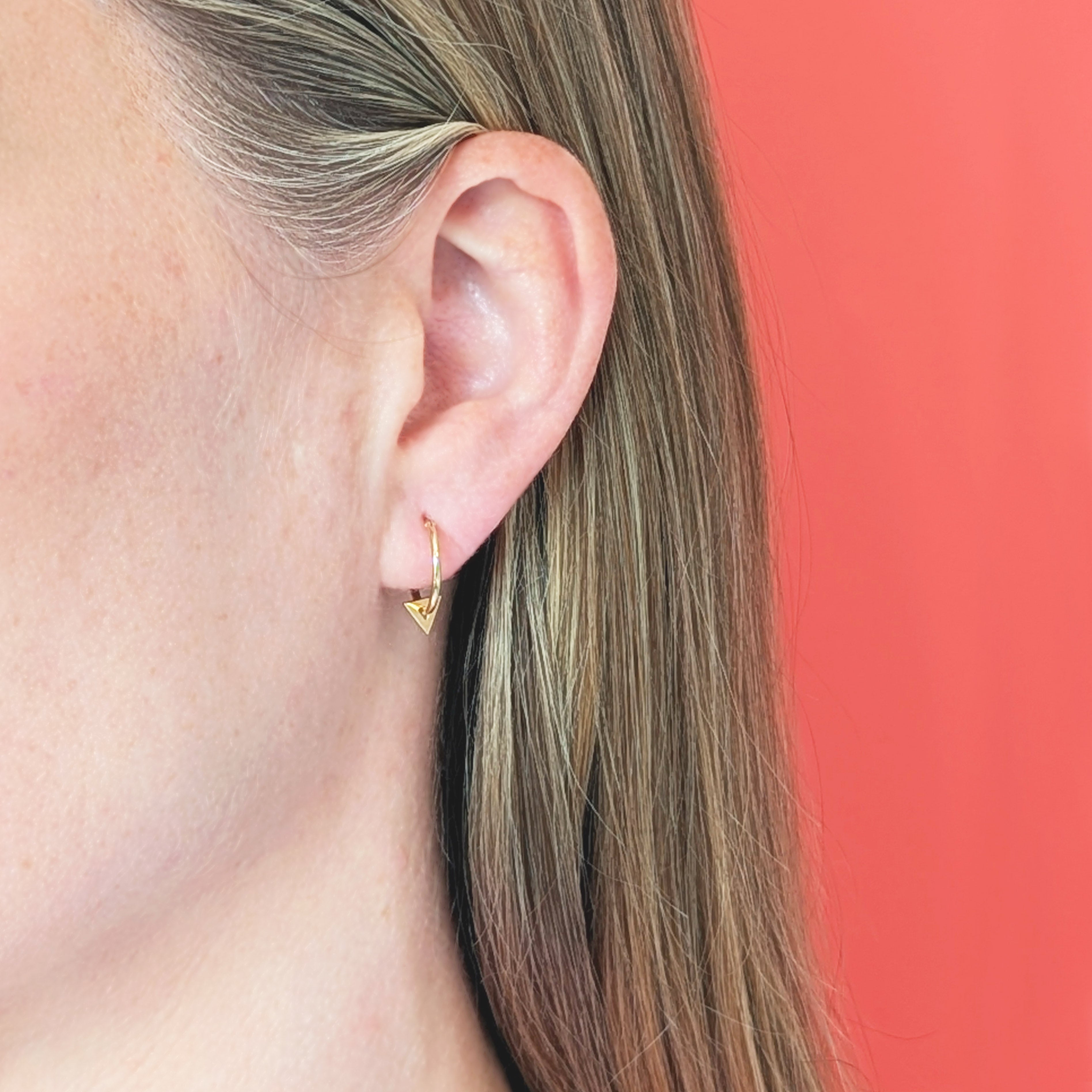 Gold Femme Vega Hoop Earrings